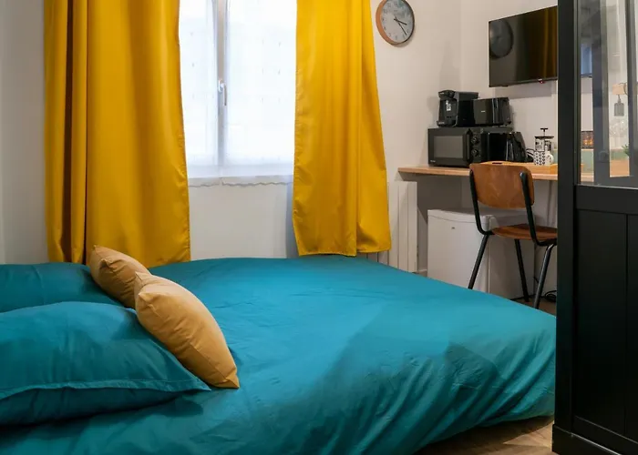 Belle chambre privée, cosy, wifi, Netflix, idéalement placée